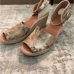 Gentle Souls size 9 shoes